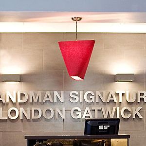 Sandman Signature London Gatwick Hotel